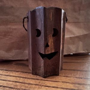 Metal pumpkin -can hang up